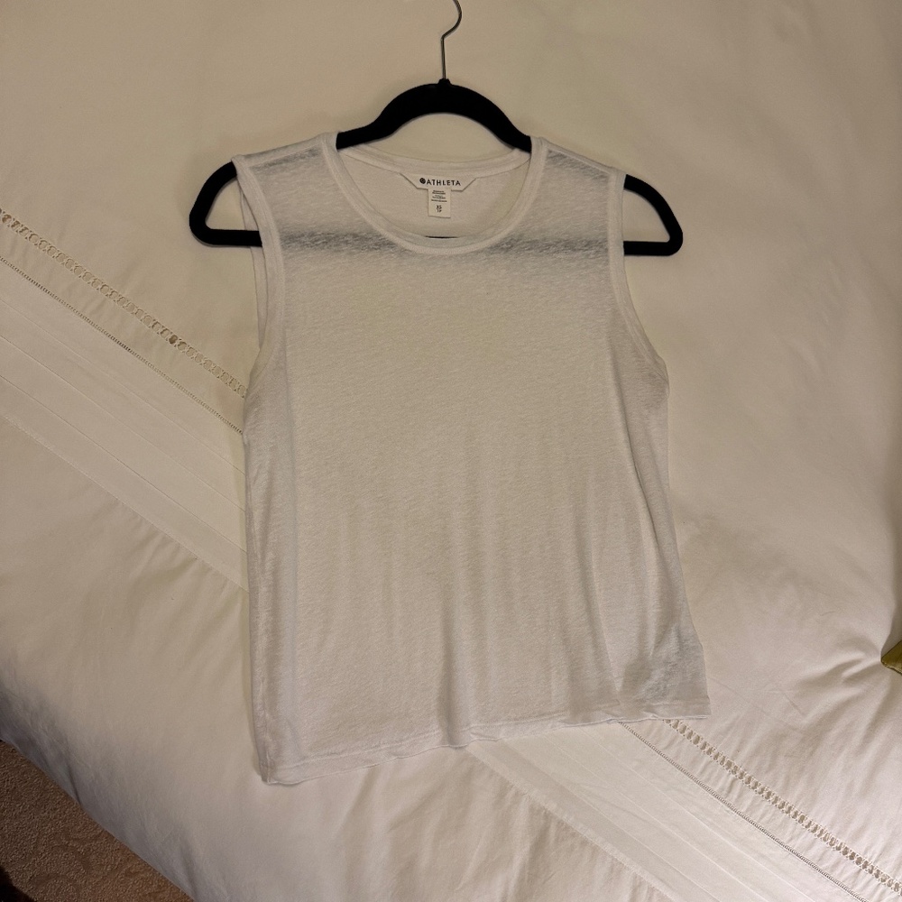 Athleta Getaway Linen Blend Muscle Tank